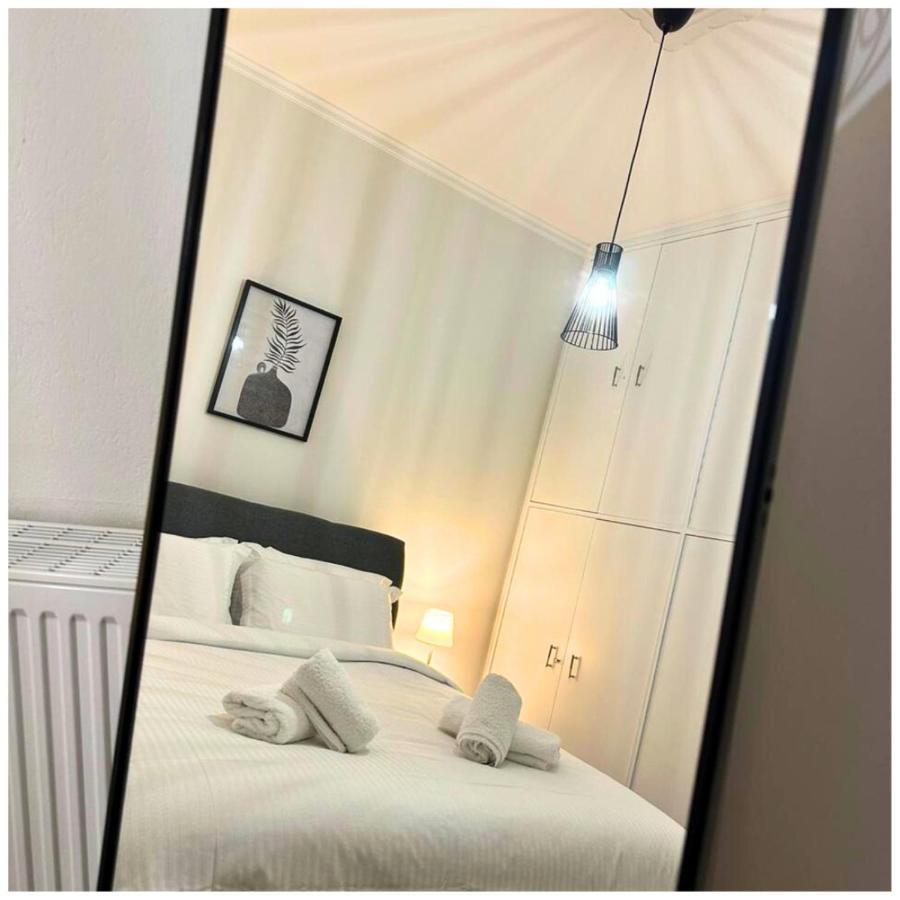 Memories Apartments Μονοκατοικία Στο Καρπενήσι Ngoại thất bức ảnh