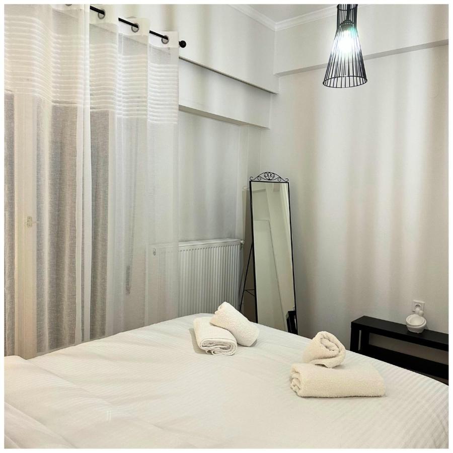 Memories Apartments Μονοκατοικία Στο Καρπενήσι Ngoại thất bức ảnh